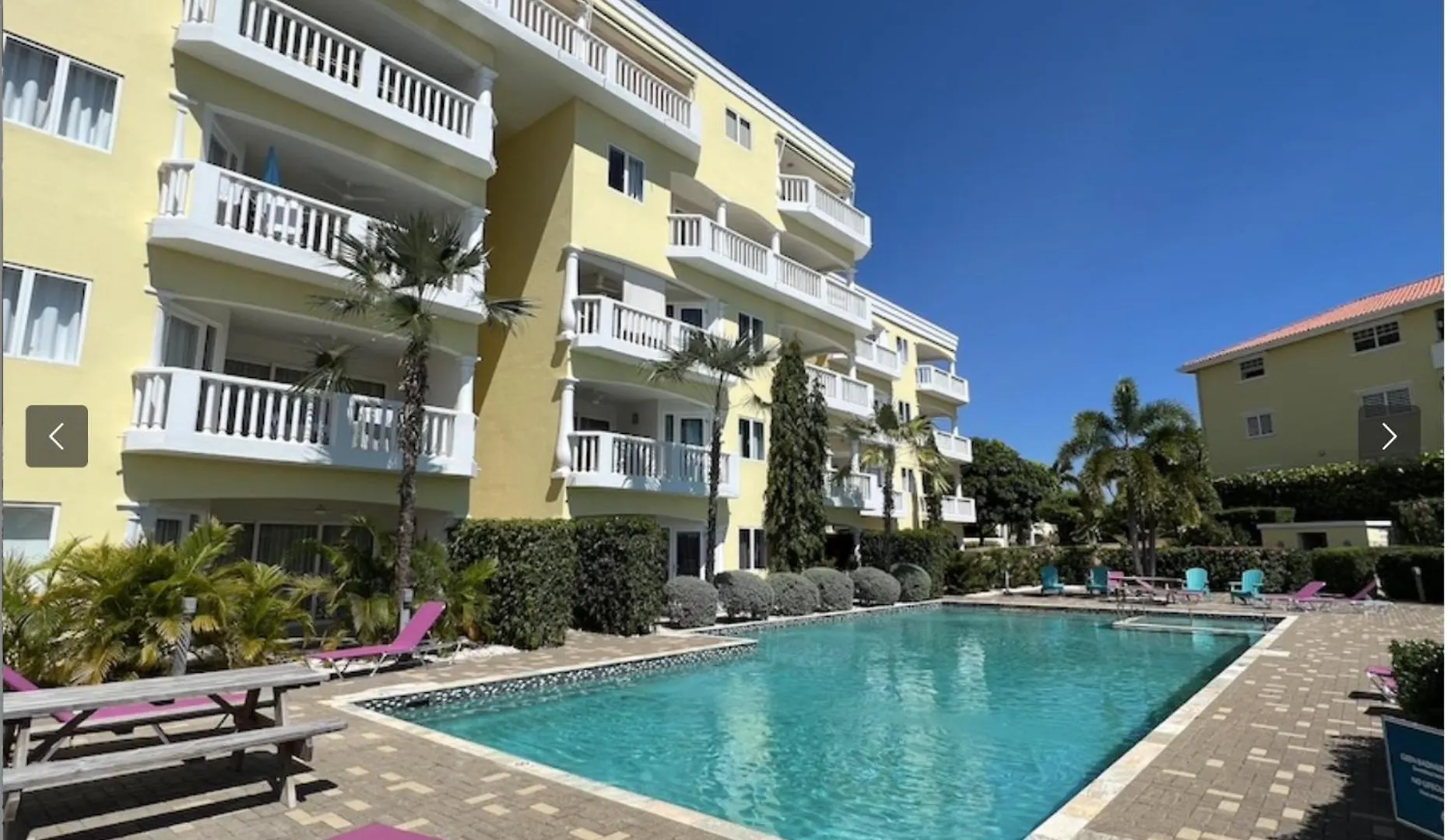 Untoldcondo Blue Bay 0*,
